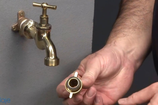 Brass fittings for irrigation, taps and accessories